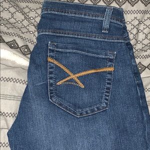 Women’s cinch jeans Kylie